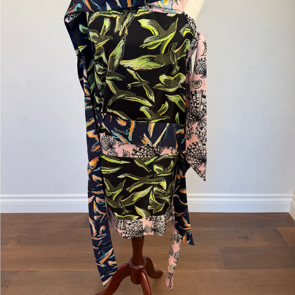 Emilio Pucci Green and Black Silk Fabric